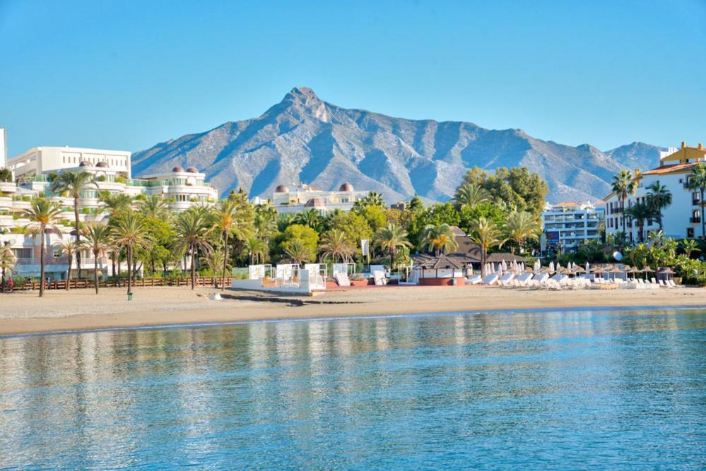 Playas Del Duque, Puerto Banus, Golf .Playa Y Compras Appartement Marbella Buitenkant foto