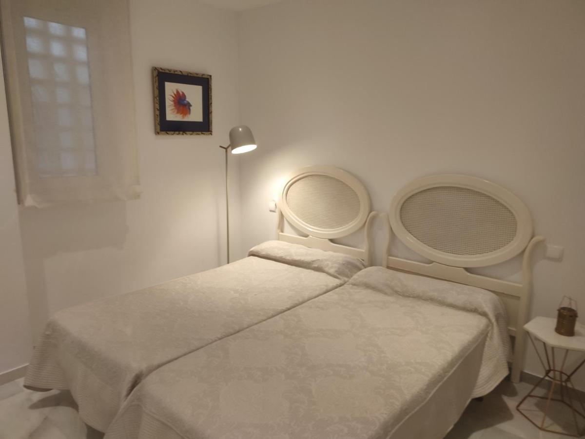 Playas Del Duque, Puerto Banus, Golf .Playa Y Compras Appartement Marbella Buitenkant foto